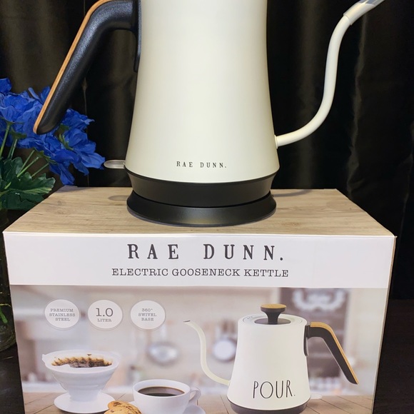 Rae Dunn Toaster and Kettle set - Picture 10 of 12
